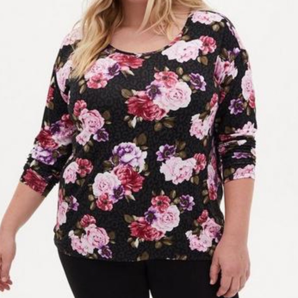 Women's Black Floral Scoop Neck Top with Pink Rose Print